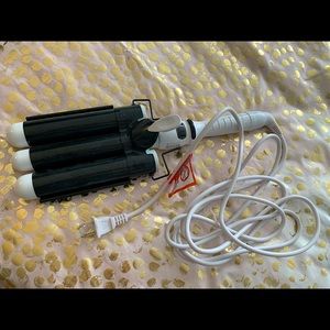 Bondi Boost Beach Wave hair curler